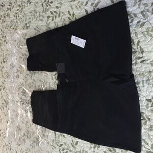 Roz & Ali woman black stretch skinny jeans new with tags